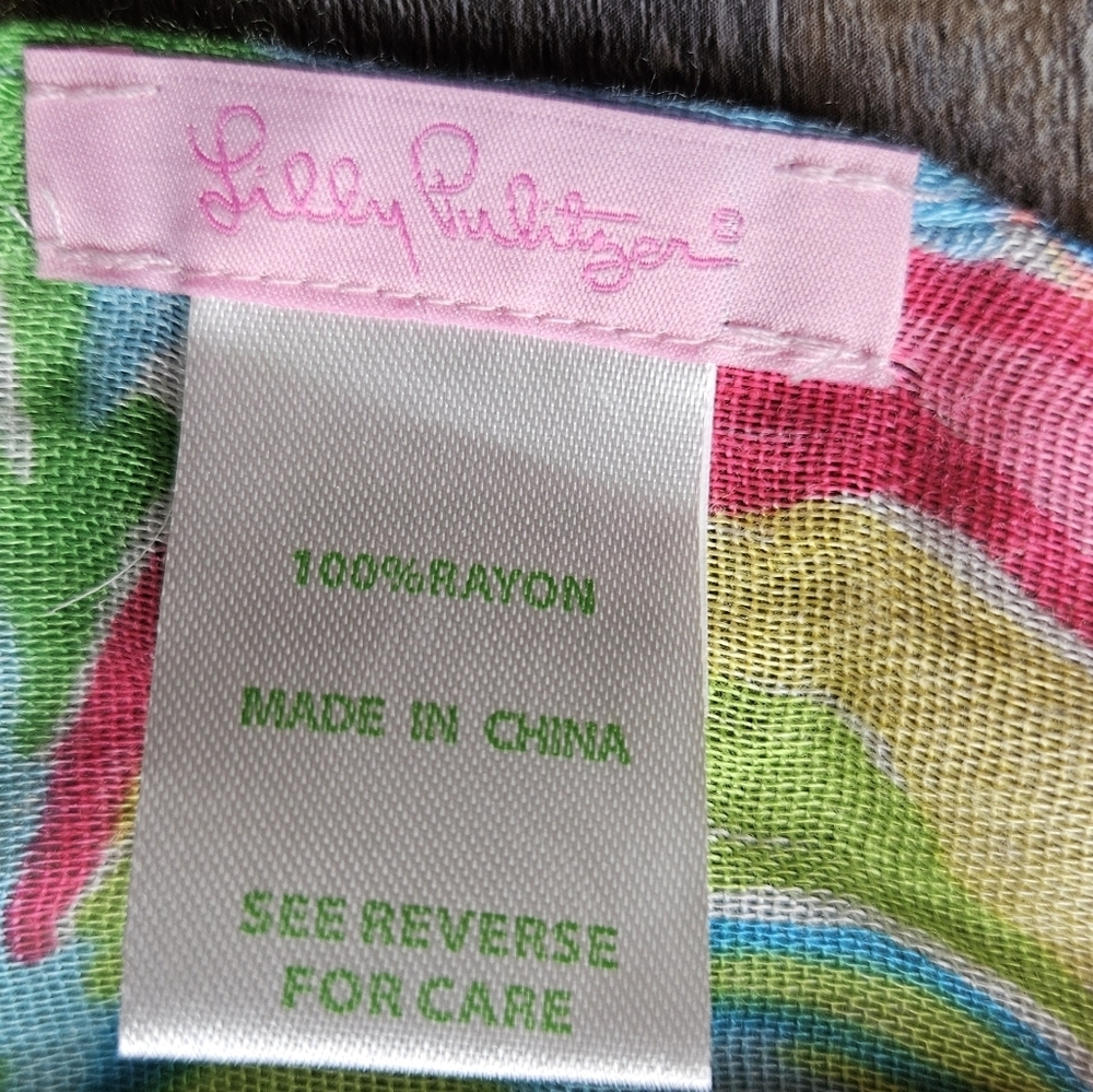 Lilly Pulitzer Riley Infinity Loop Scarf So A Peeling Pattern Elephant Pink - Picture 5 of 5